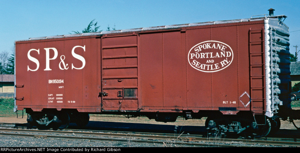 BN 950194 ex-SP&S Boxcar